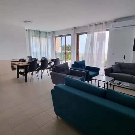 Lou-one Villa